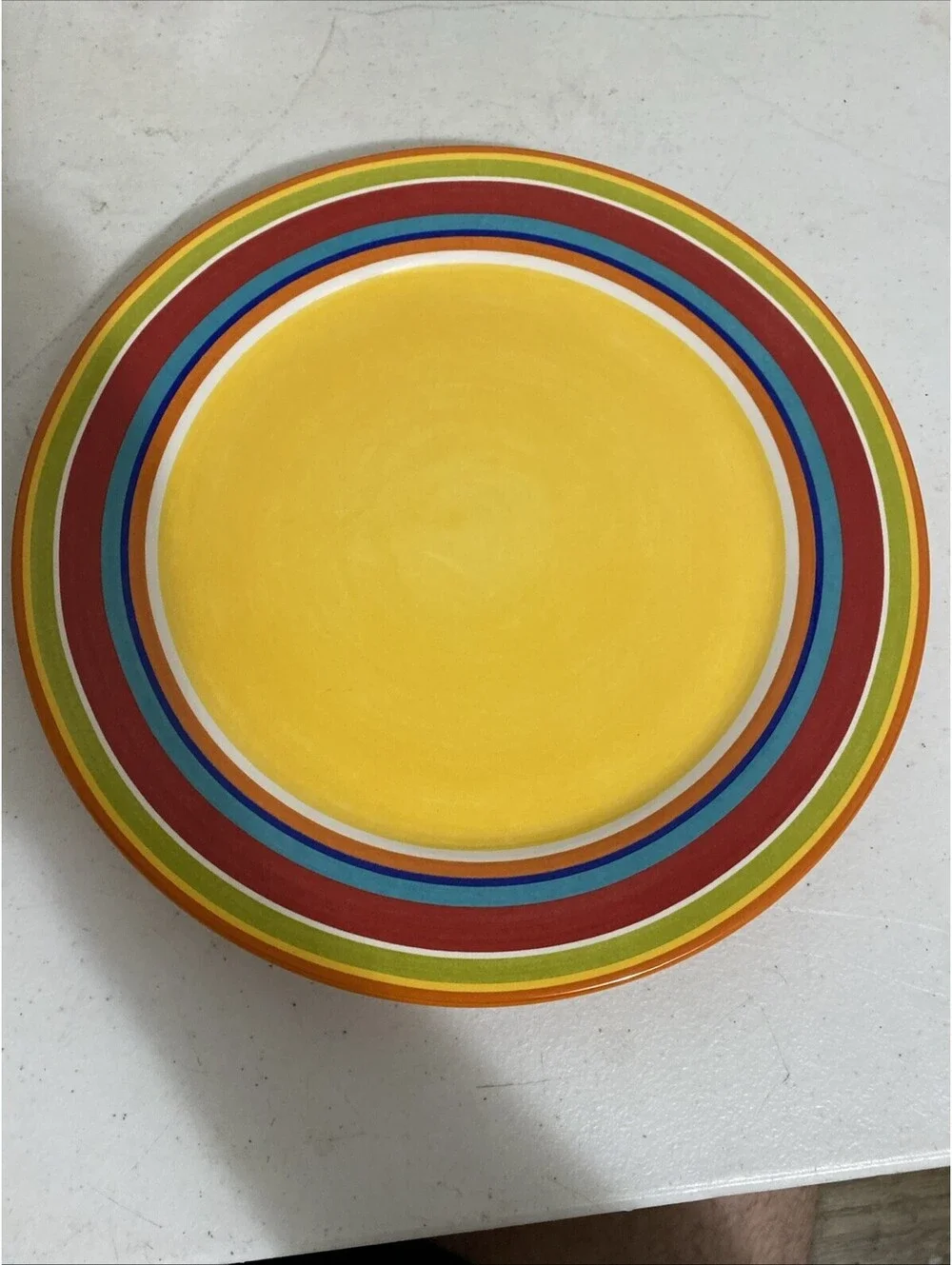 Pier One Dish Set Of 19 (3) 5 1/2 Bowls,(9) 8 3/4 Plates,(3) 10 3/4 Plates